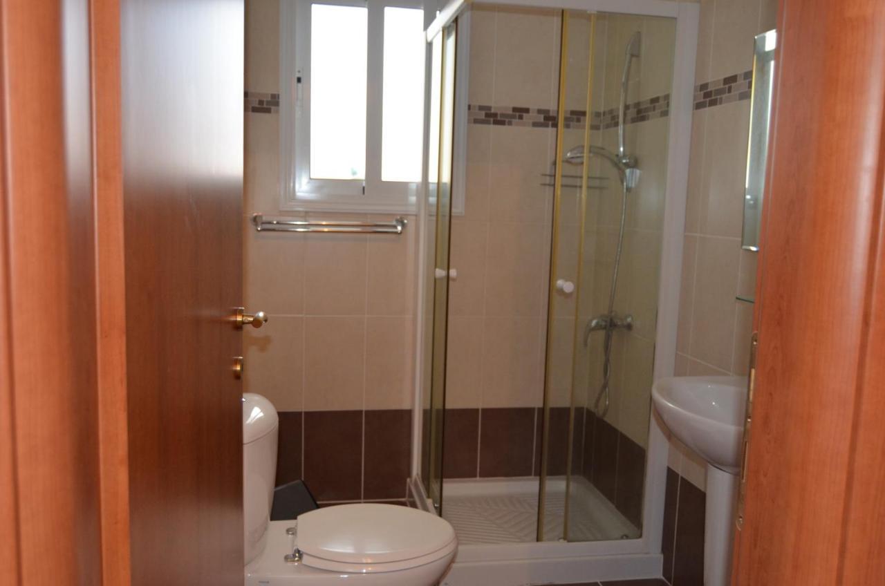 Ithaki Gardens Apartment 107 Paphos Exterior foto